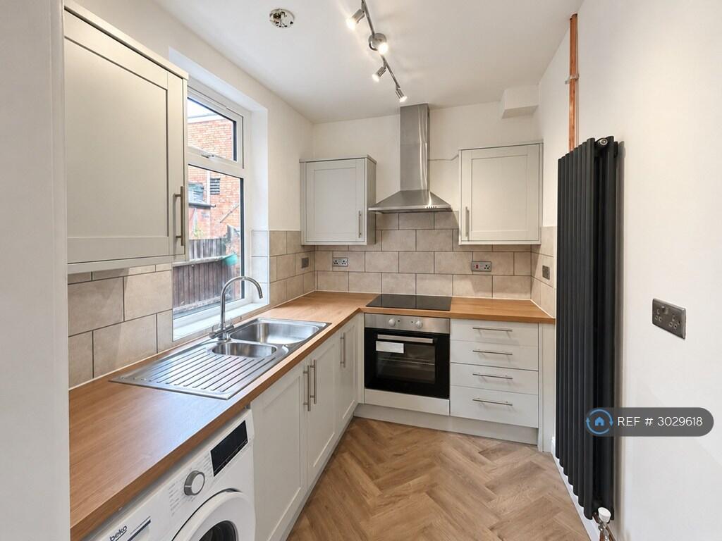 Main image of property: Ivy Road, Leicester, LE3