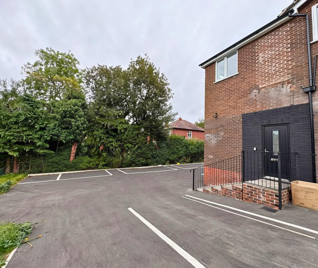 Apartment in Stockport, Heaton Norris, Edgeley - View 4