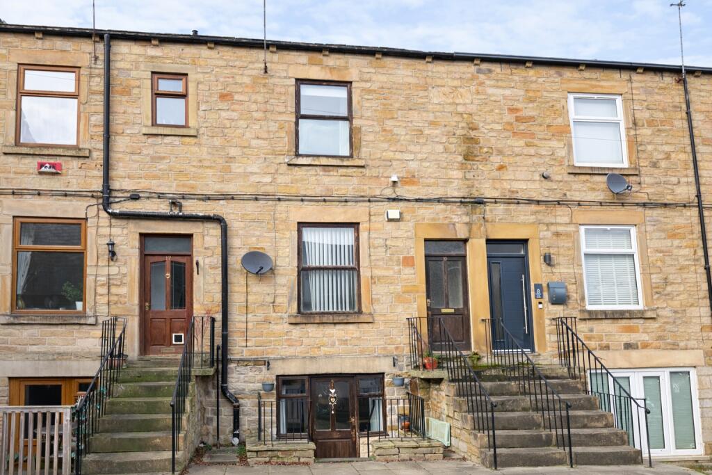 Main image of property: Grove Square, Gomersal, Cleckheaton, BD19