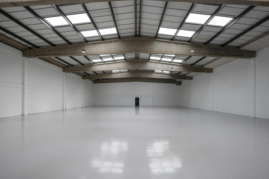 knighton Heath Industrial Estate Unit 5_50.jpg