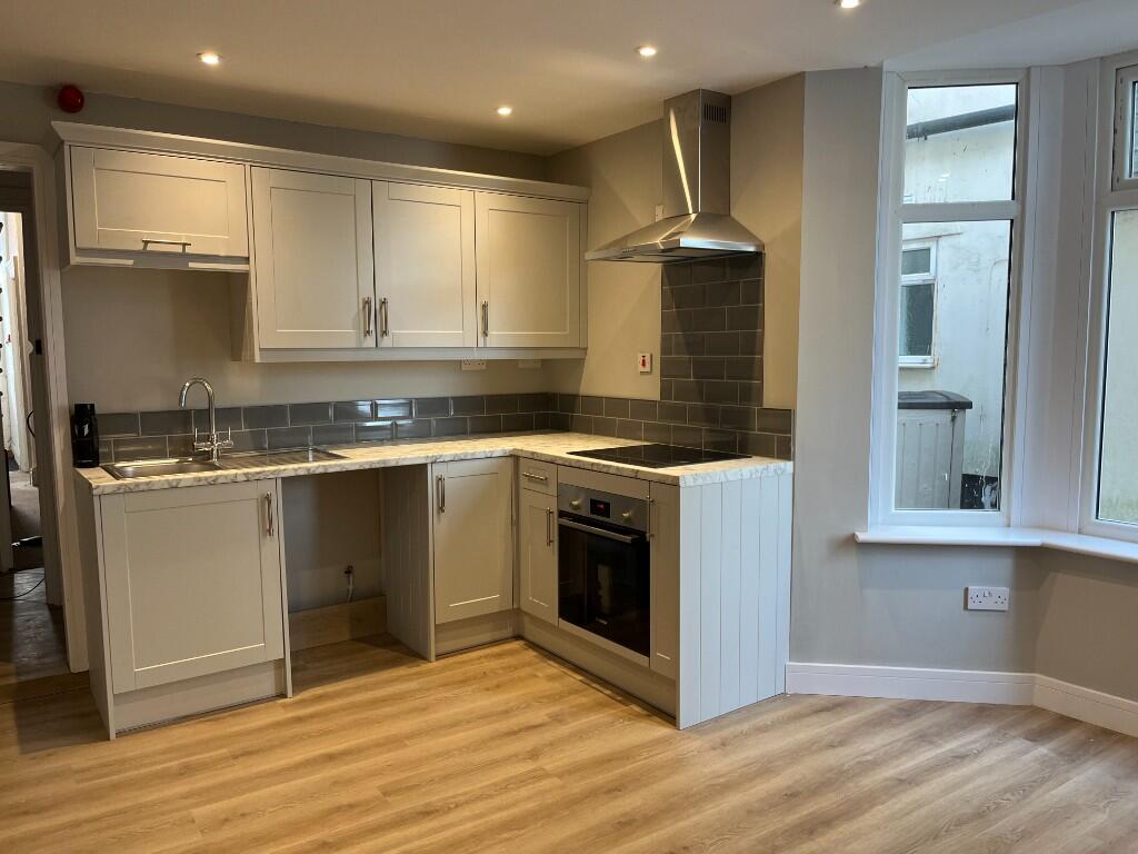 Main image of property: Albany Road, Cardiff(City), CF24