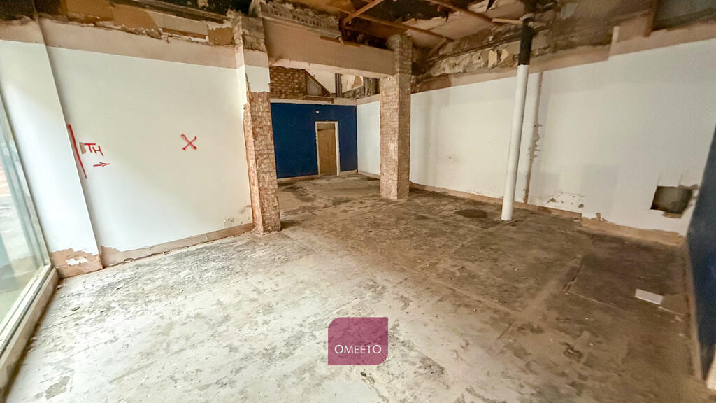 Shop to let