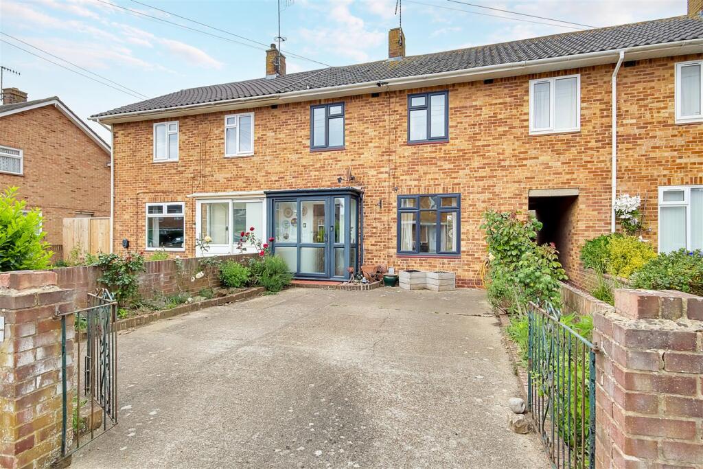 3-bed terraced on Palmerston Avenue, Goring-By-Sea, BN12, £350,000