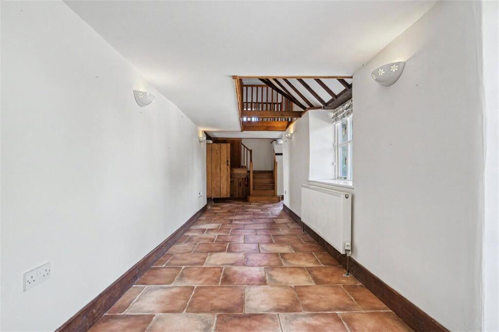 House in Dorchester - View 4