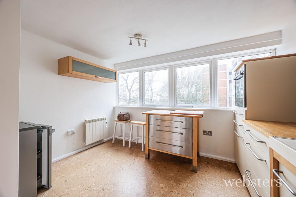 Apartment in Norwich - View 4