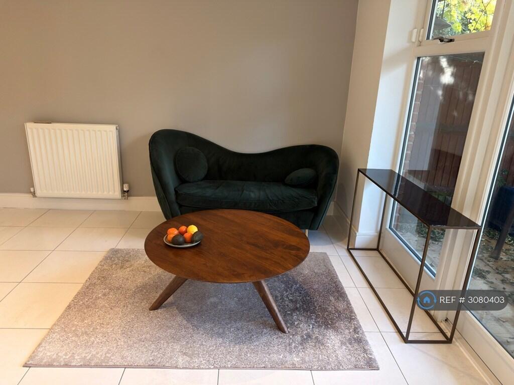 House in London - View 4