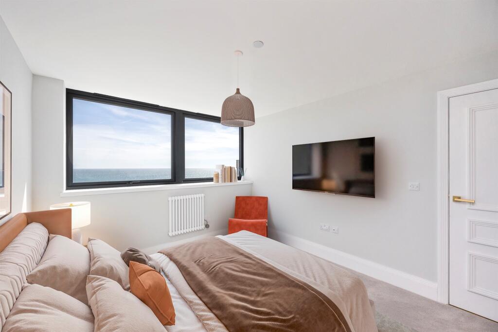 Apartment in Brighton - View 5