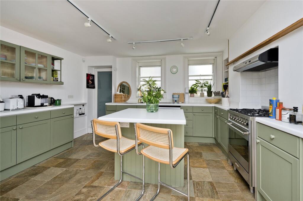 3 bedroom house for rent
