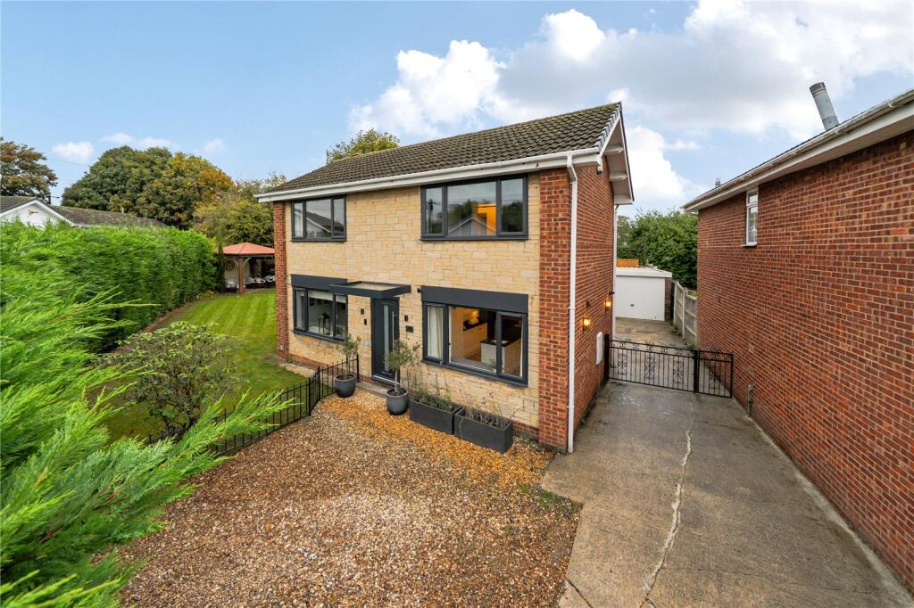 Main image of property: Stone Brig Green, Rothwell, Leeds, West Yorkshire