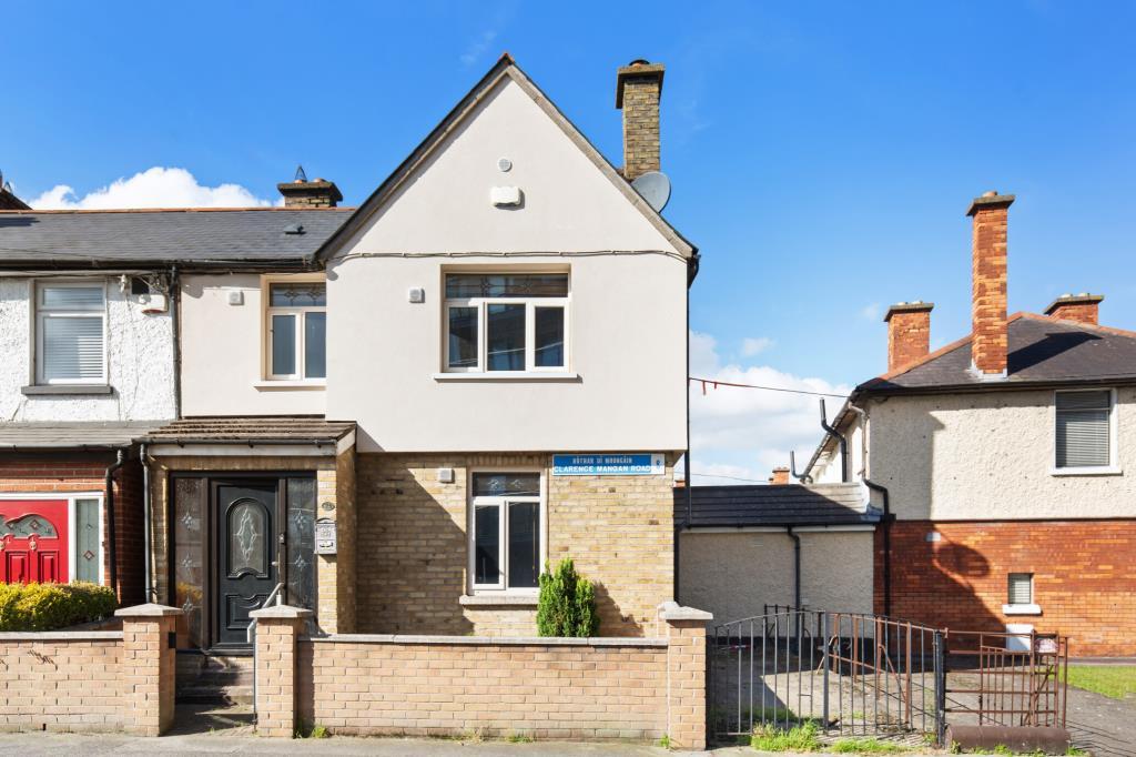 Main image of property: 32 Clarence Mangan Road, The Tenters, Dublin 8, D08 R6P6