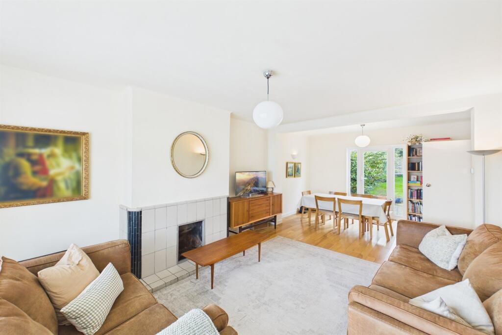 Rosedene Avenue, London, SW16 photo 4