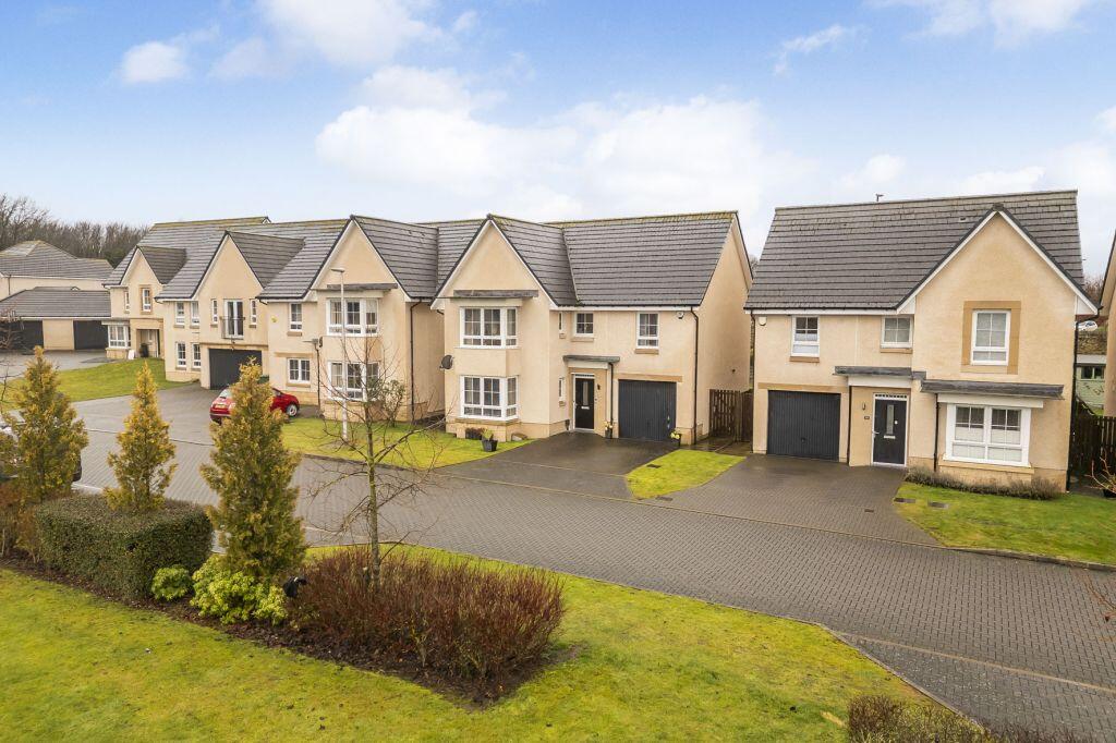 Main image of property: 16 Jewel Gardens, Eskbank, Dalkeith, EH22 3FQ
