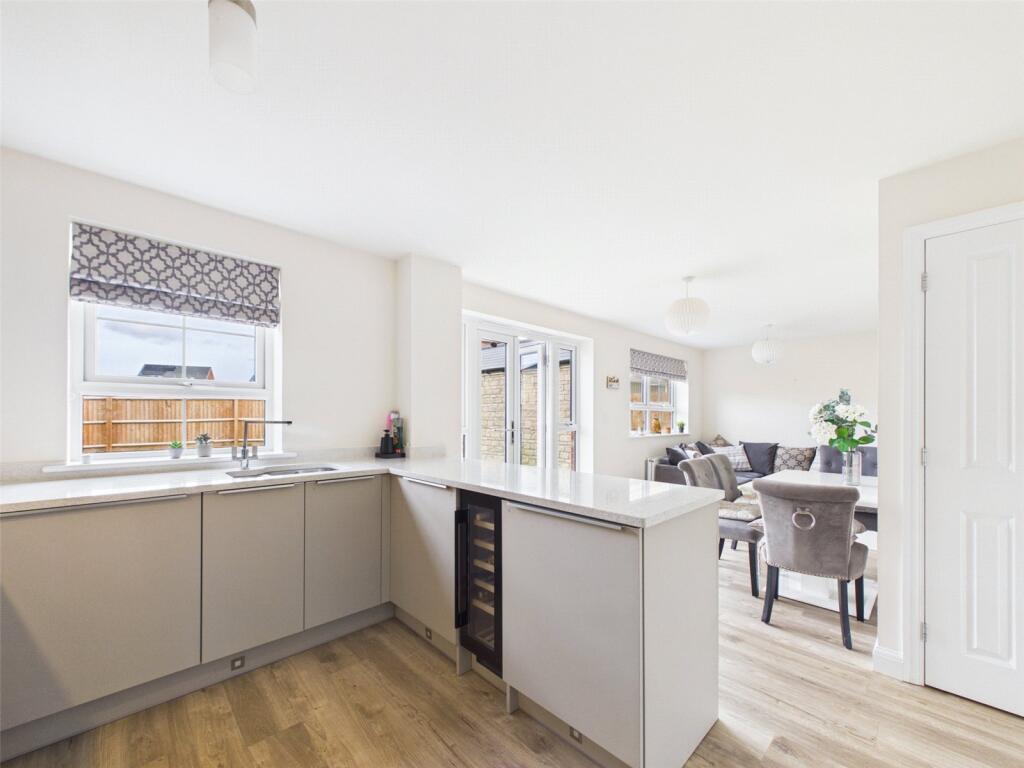 House in Tewkesbury, Innsworth - View 3