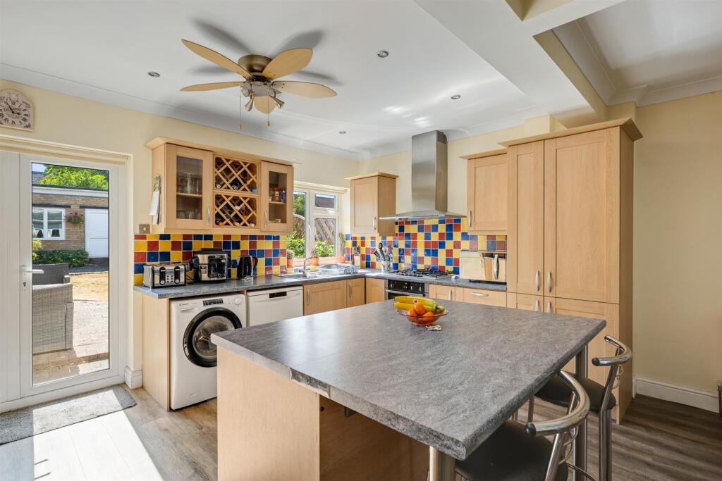 House in London - View 4