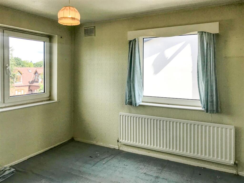 House in Coventry, Brownshill Green, Allesley - More