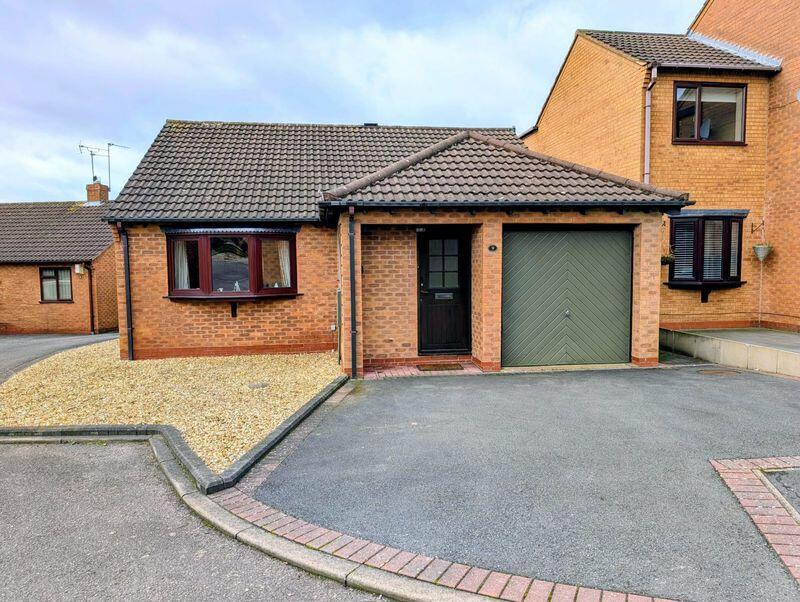 Main image of property: Sidmouth Close, Nuneaton