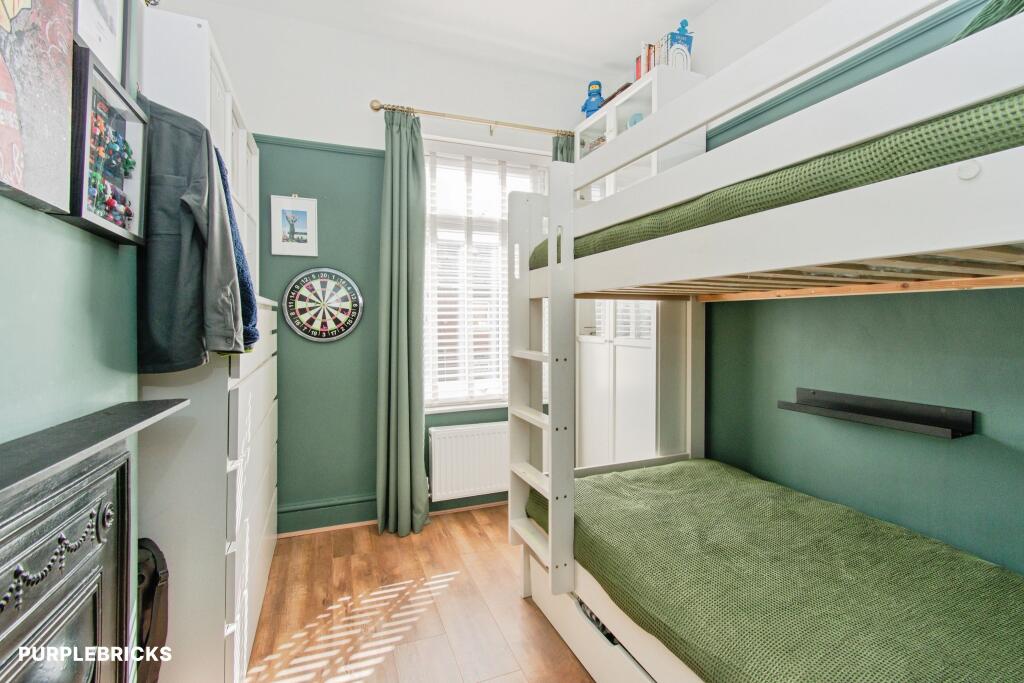 House in Wakefield, Ackworth - More