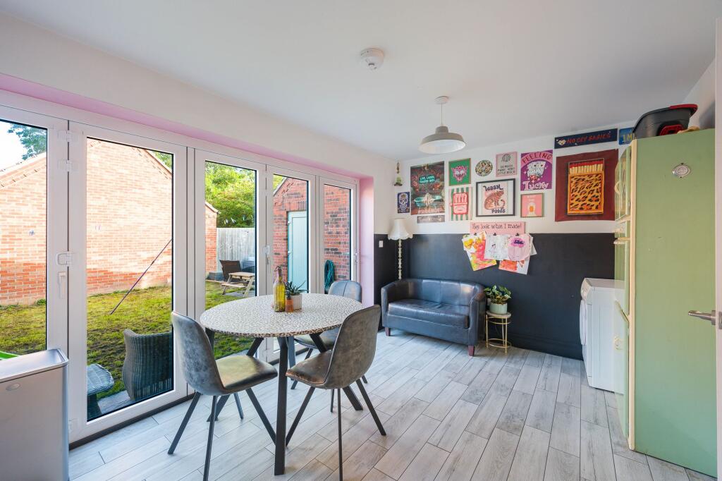 House in Peterborough - View 5