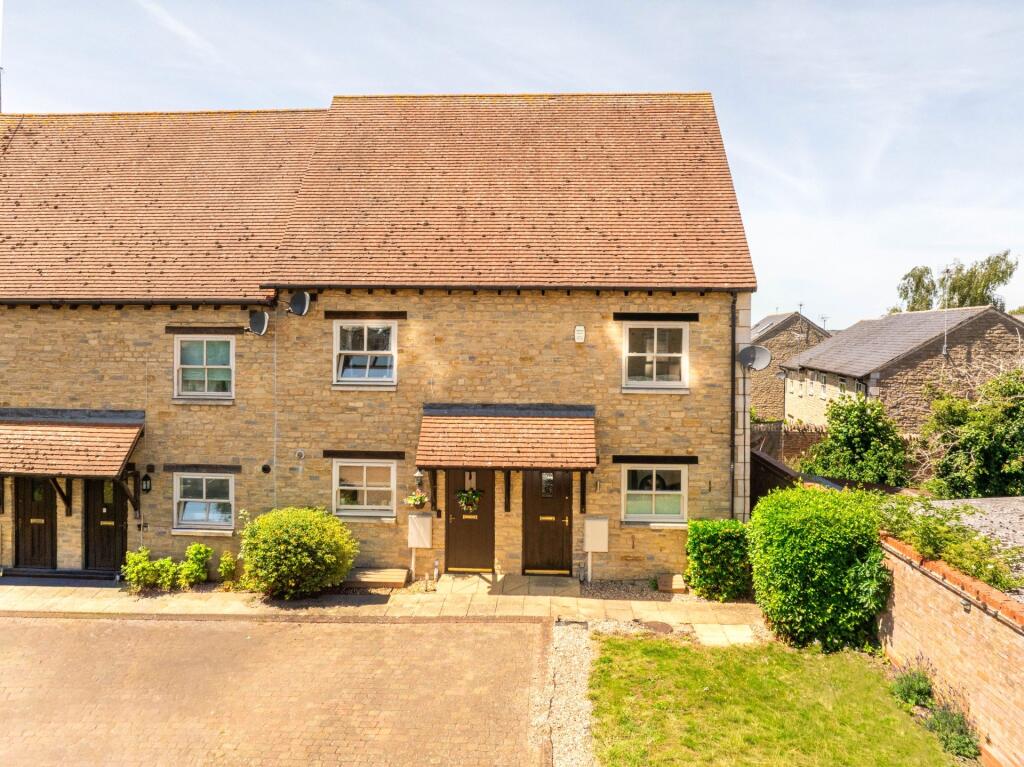 Main image of property: Pearsons Mews, Wollaston, Northamptonshire, NN29