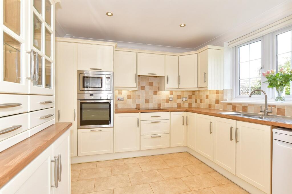 Main image of property: Hever Road, West Kingsdown, Sevenoaks, Kent