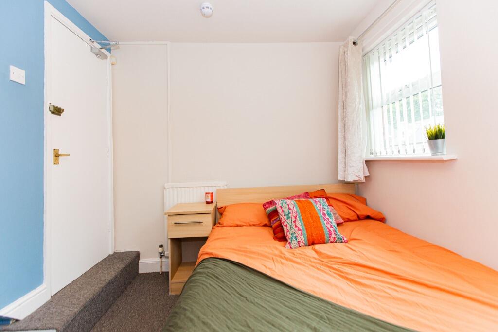 Apartment in Nottingham - More