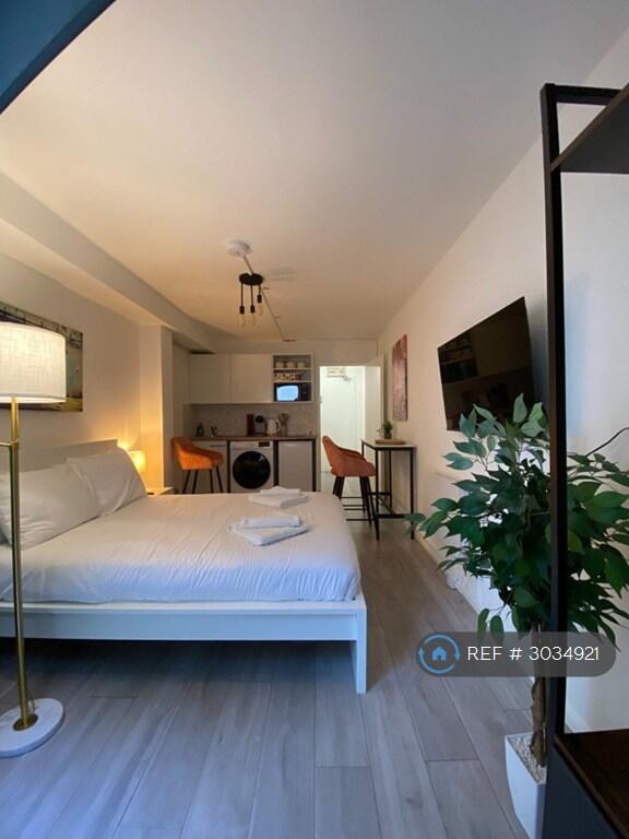 Apartment in London, Browning Estate, Elephant and Castle - View 4