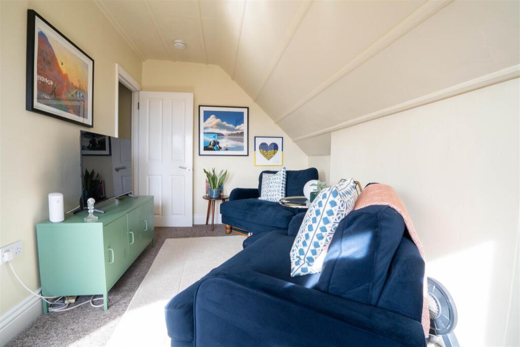 Apartment in St Leonards-on-Sea, Bohemia - View 5