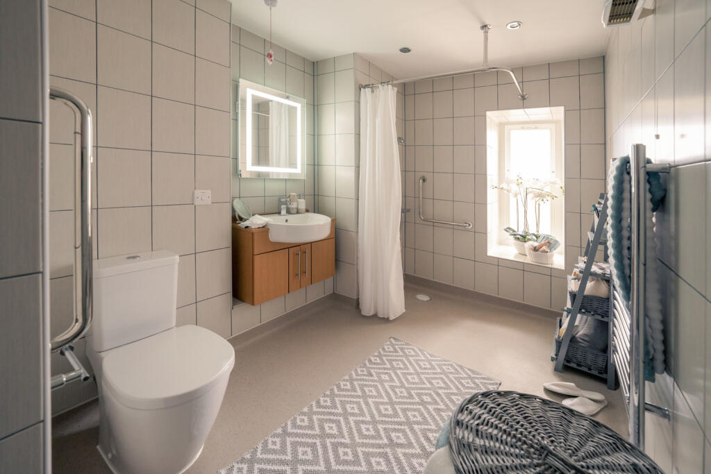 Apartment in Lancaster, Primrose, Greaves - View 4