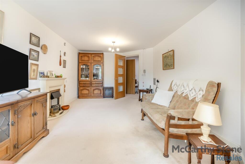 Additional image 4 of Peel Court, College Way, Welwyn Garden City, Hertfordshire, AL8 6DG