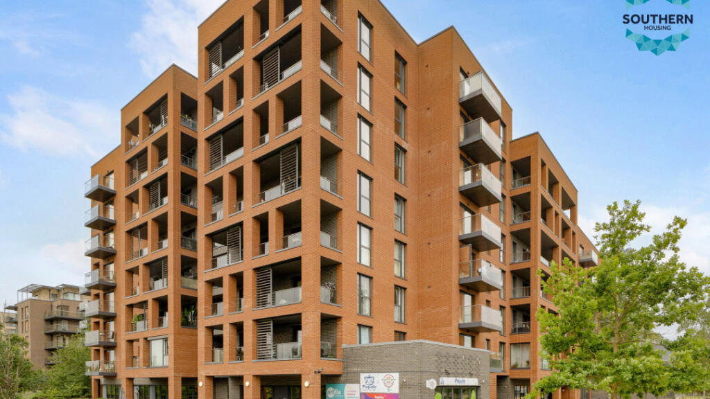 Main image of property: Cranfield Walk, London, SE3 9EX