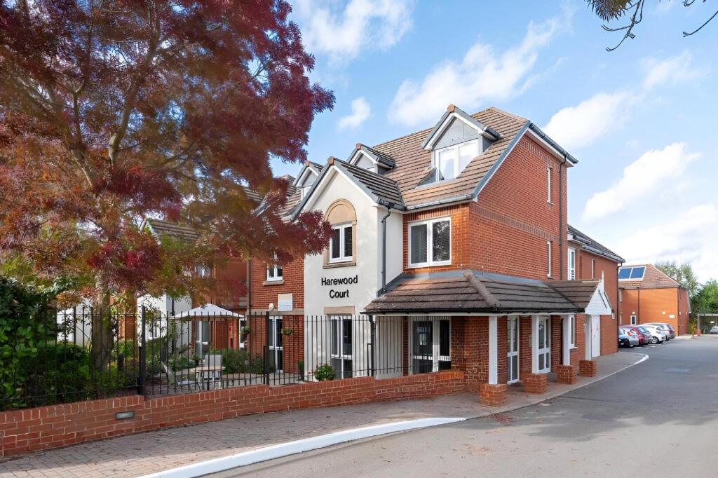 Main image of property: Limpsfield Road, Warlingham