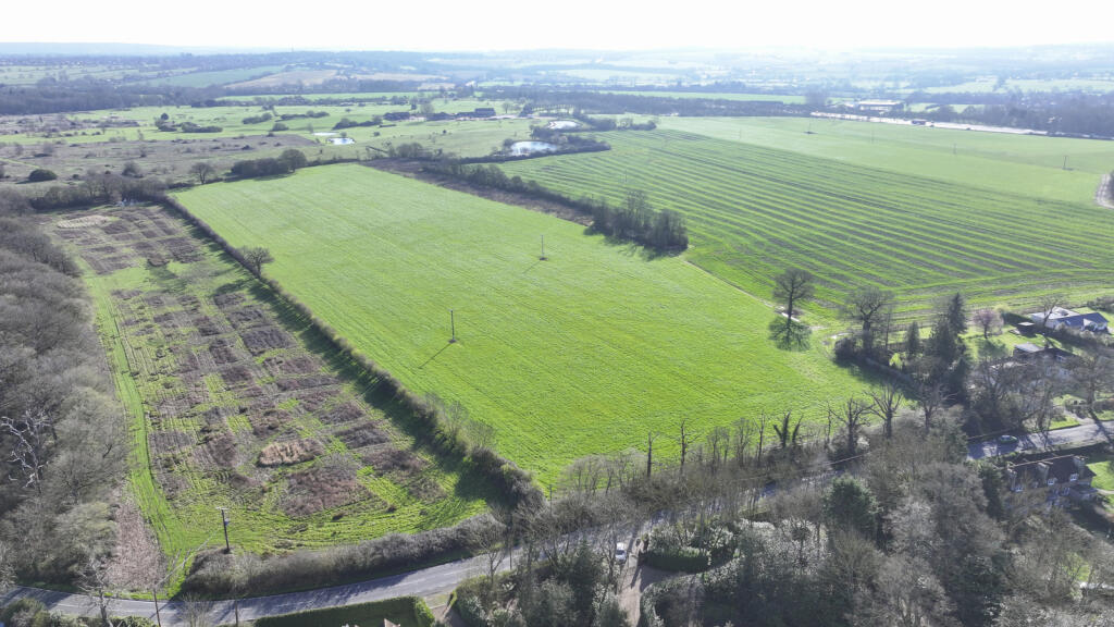 Main image of property: Writtle Road, Margaretting, CM4