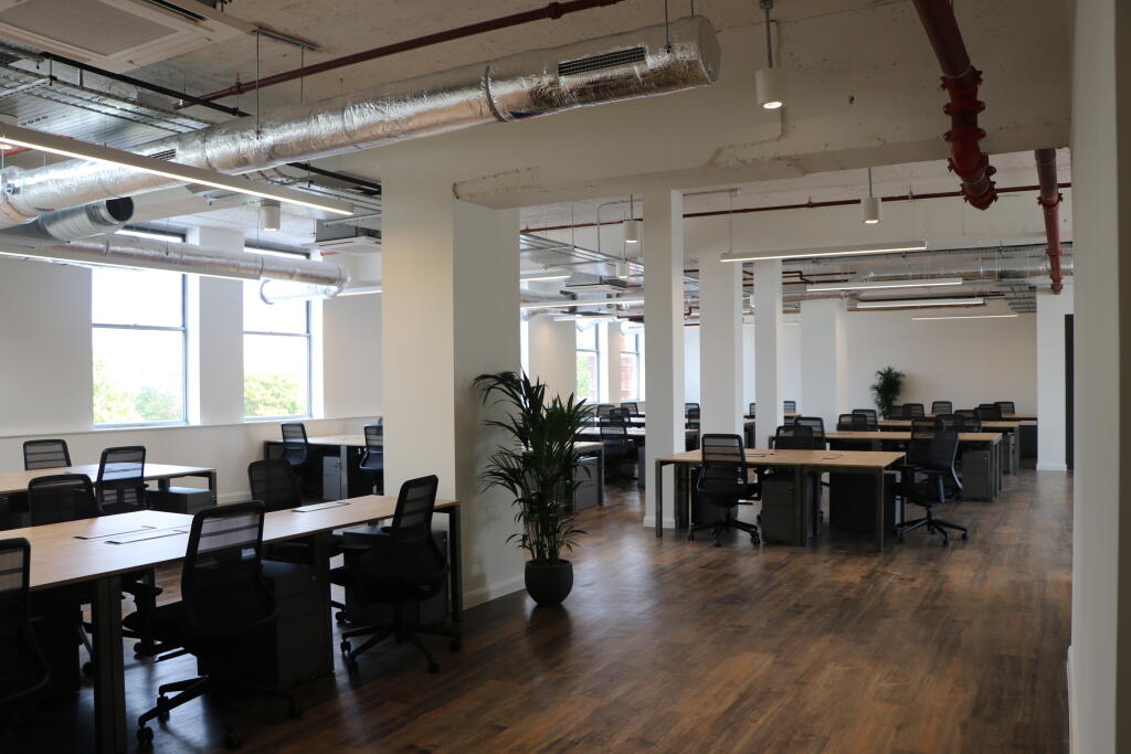 60 Person Office Suite