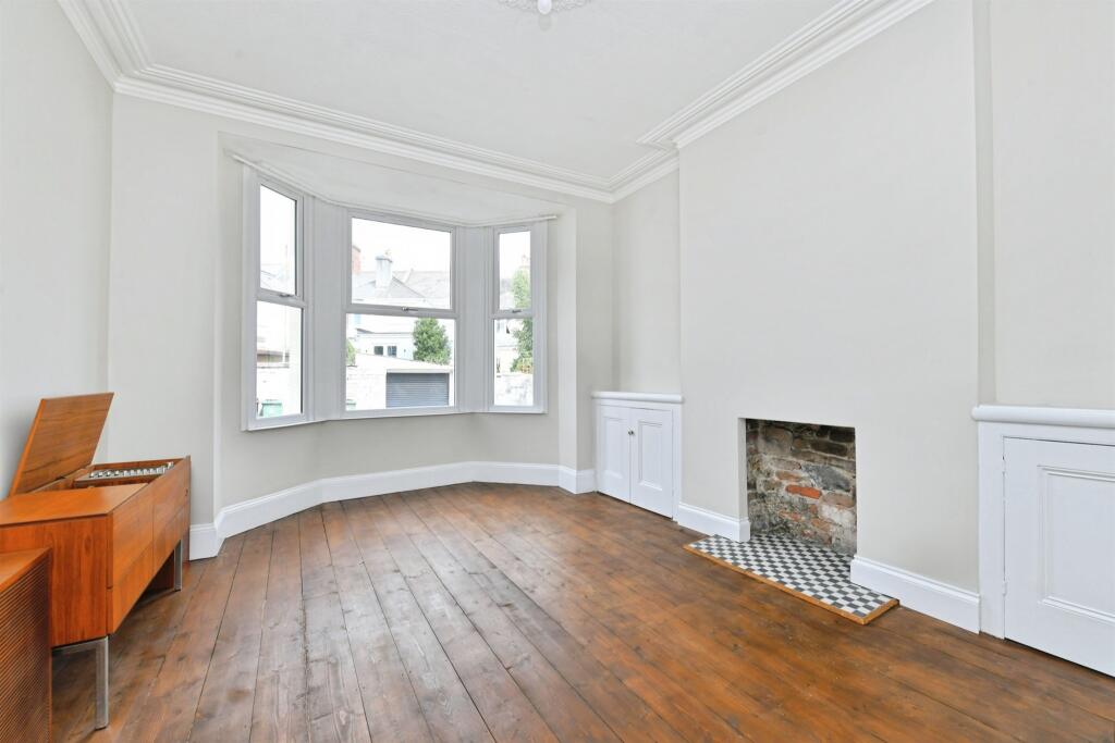 House in Plymouth - View 4