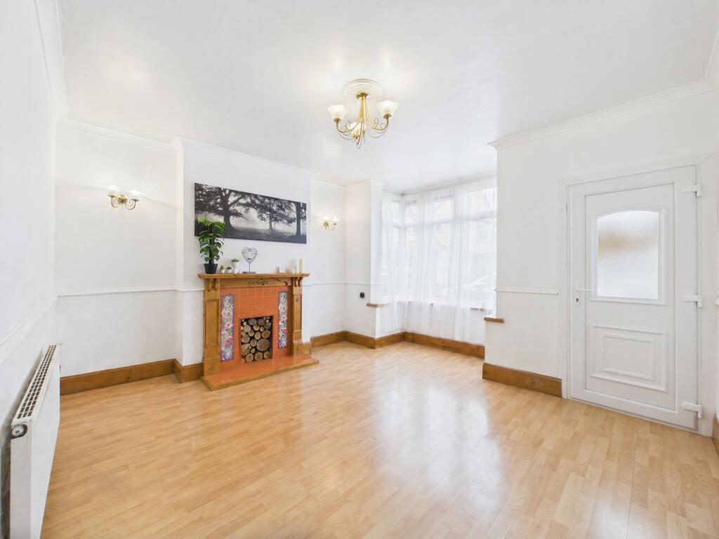 House in Nottingham - View 5