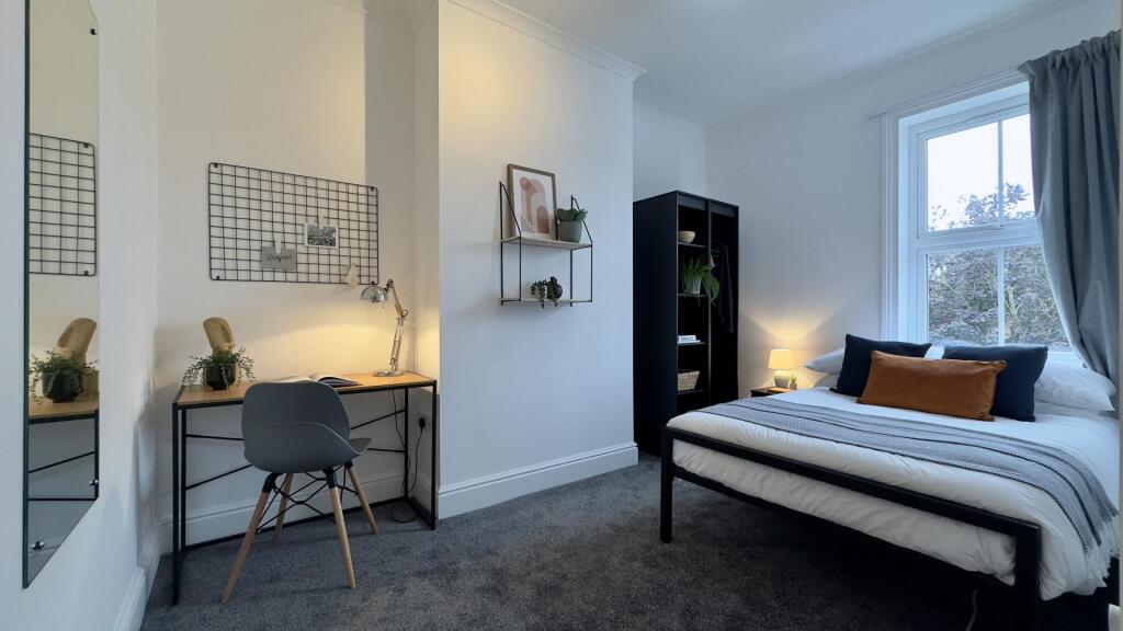 Main image of property: West Parade, Lincoln