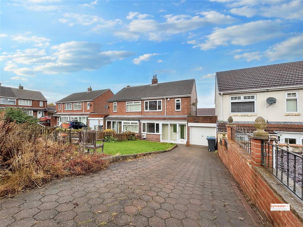 3-bed semi-detached on Lyndhurst Road, Stanley, County Durham, DH9, £160,000