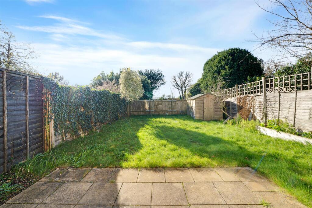 Apartment in Twickenham - View 4