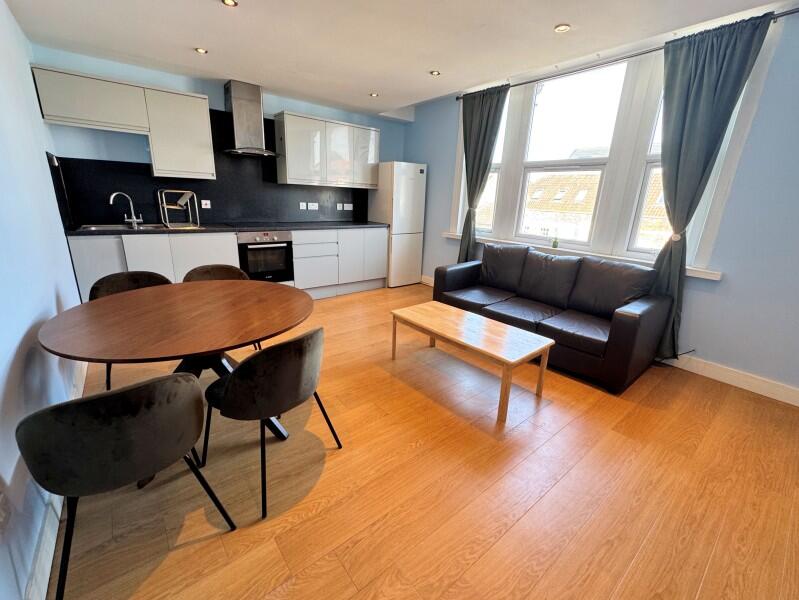 Main image of property: BALLARDS LANE, FINCHLEY, N3