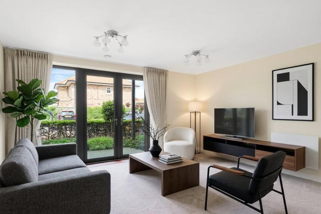 Main image of property: Tranby Lane, Swanland, East Riding of Yorkshire, HU14 3RW