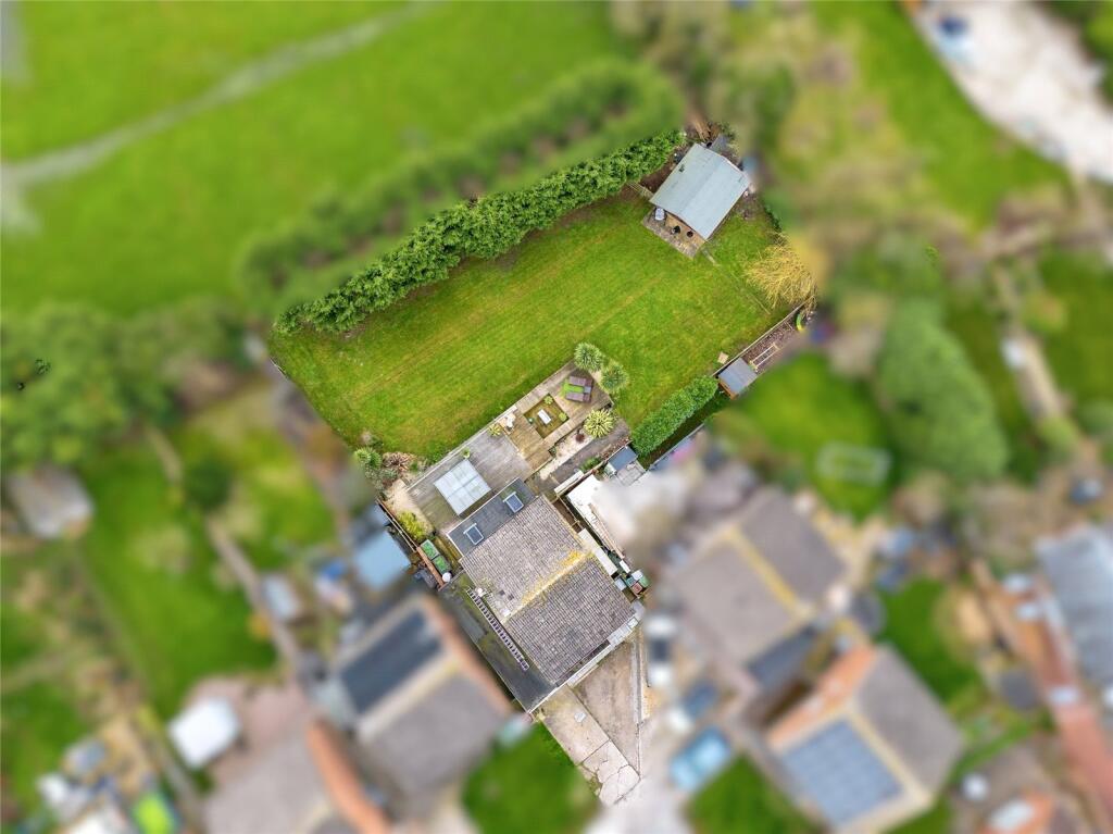 Main image of property: Hobsons Acre, Gunthorpe, Nottinghamshire, NG14