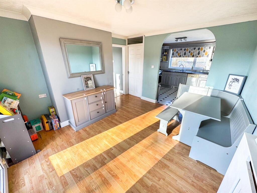 House in Corby, Danesholme - View 3