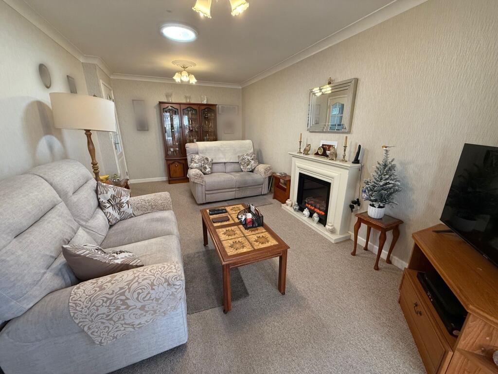 Additional image 3 of Bowleaze, Abbey Manor Park, Yeovil, Somerset, BA21 3RY