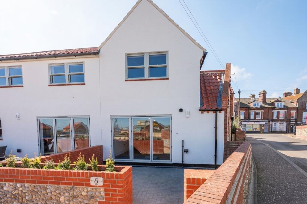 Main image of property: High Street, East Runton, NR27