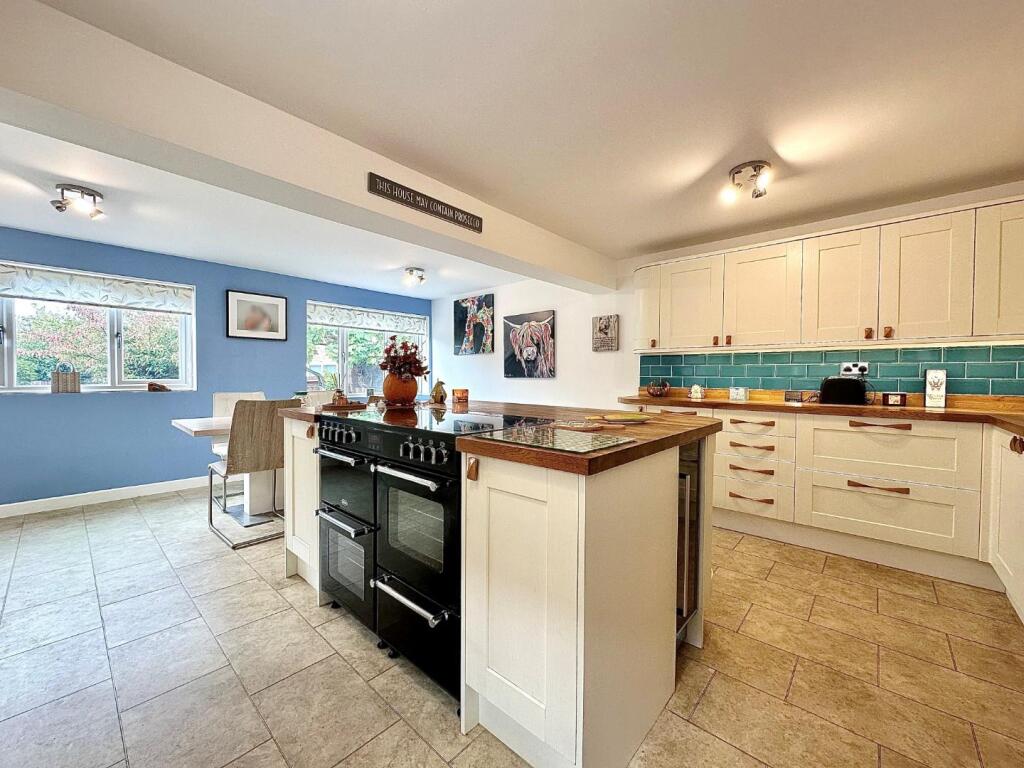 House in Northampton - View 4