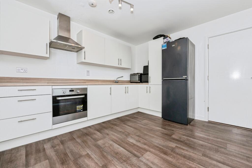 Vauxhall Place, Dartford, Kent, DA1 photo 4