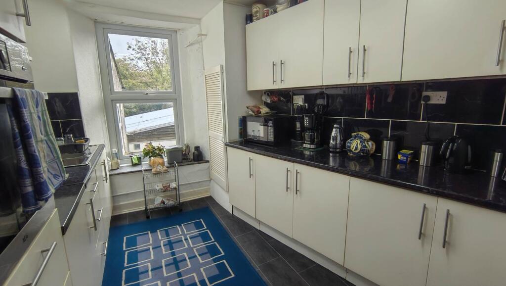 House in Plymouth - View 3