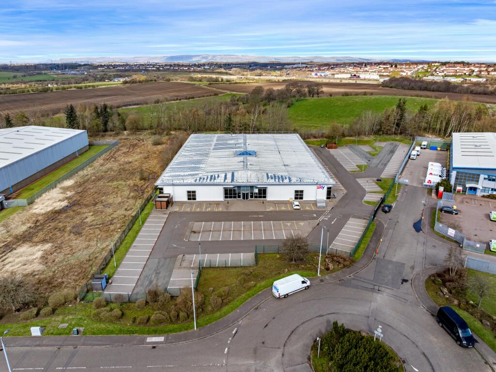 Tannochside Dr Uddingston 31 of 48.JPG