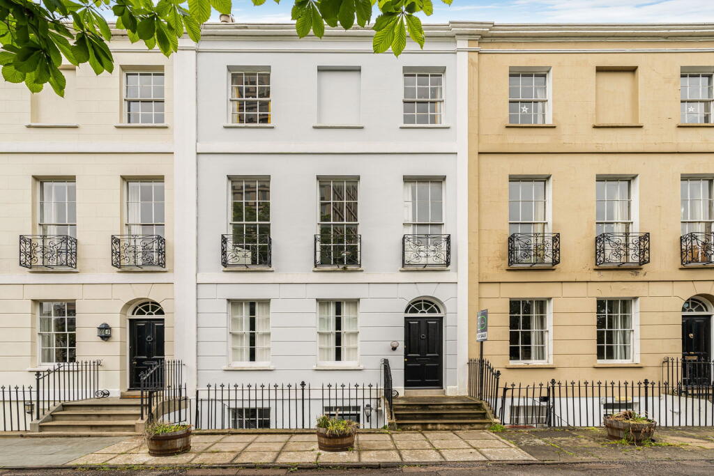 Main image of property: Bath Road, Cheltenham, GL53 7JX
