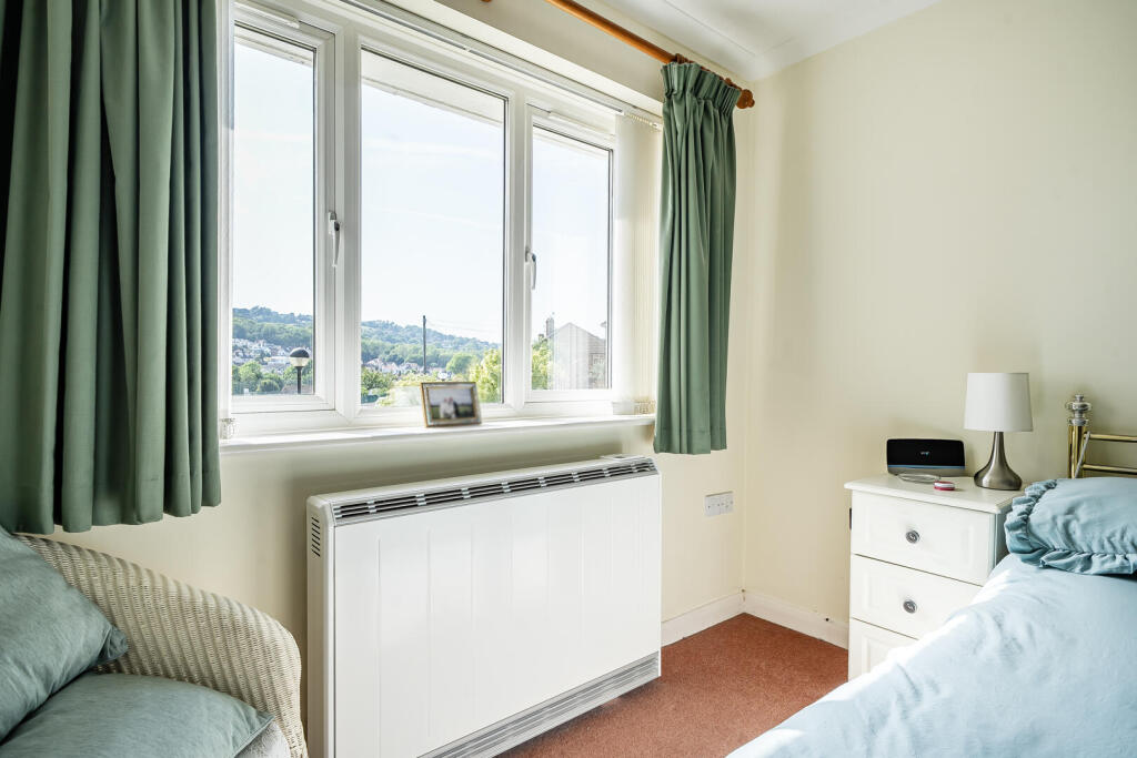 Apartment in Lyme Regis, Dorset - More